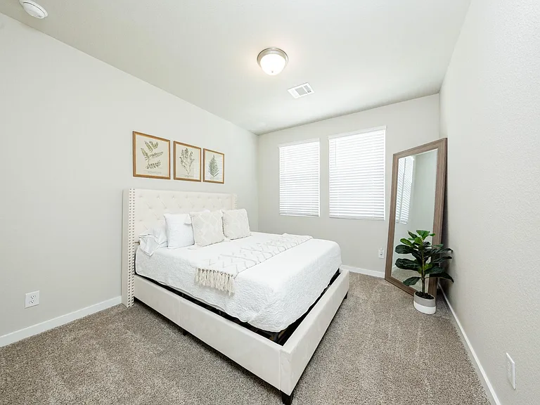 14807 Slow River Ave — Photo 35