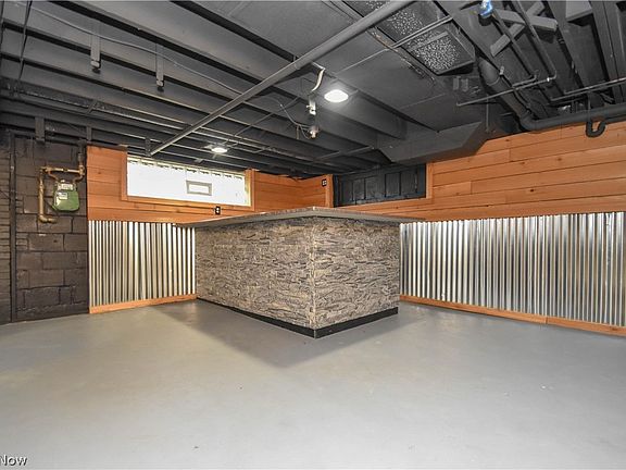 5th image of 59 Renwick Dr