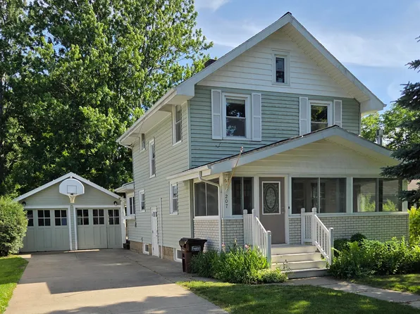 207 Michigan St, Brooklyn, MI 49230