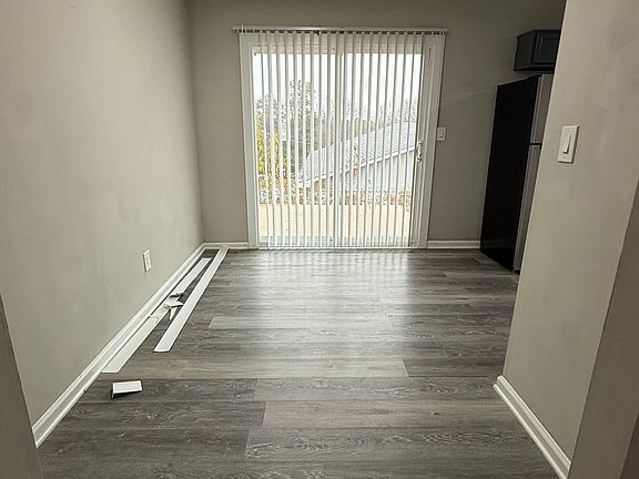 5th image of 8420 Warren Dr