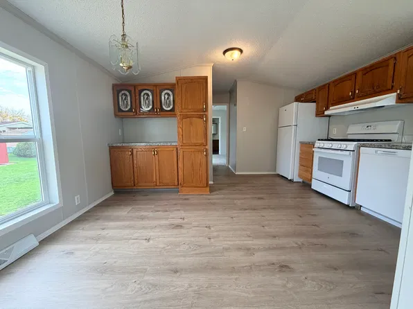 256 W Scarlet Oak Dr #293, Coopersville, MI 49404