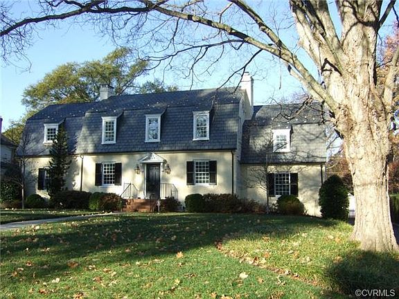 2nd image of 12 Greenway Ln