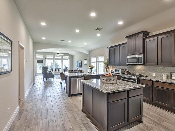 Lovely open kitchen over looking the living room