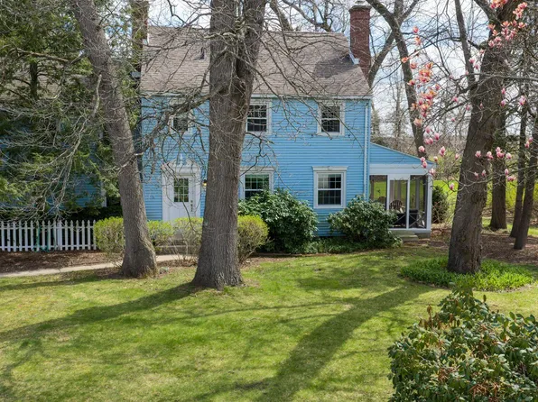 364 E 650 S, La Porte, IN 46350