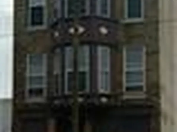 211 1/2 E Stephenson St #3, Freeport, IL 61032