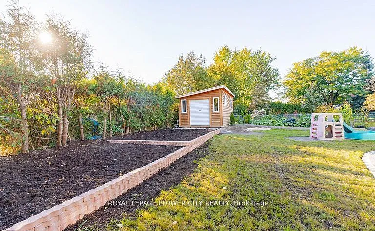 12 Gondola Cres #BASEMENT — Photo 15