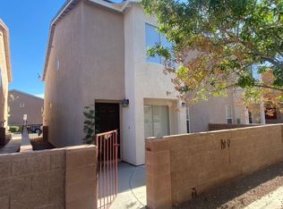 4063 Halfmoon Bay Dr, Las Vegas, NV 89115