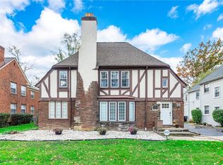 2852 Ludlow Rd, Cleveland, OH 44120