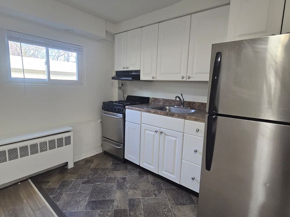 1st image of 2900 Wood Pipe Ln #D201