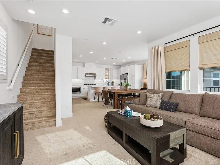 262 Heartland Way — Photo 18