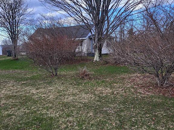 4th image of 281 Lower Truro Rd