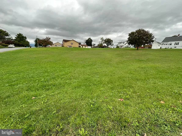 Oakcrest Dr, Luray, VA 22835