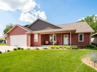 4325 Mariah Dr N, La Crosse, WI 54601