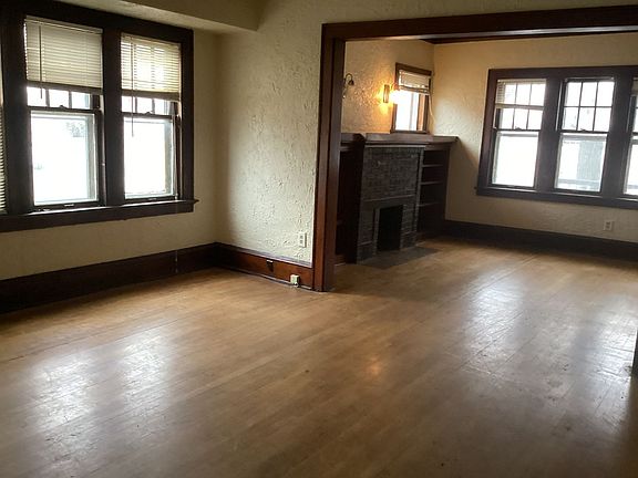 5th image of 2450-52 N Buffum St #2450