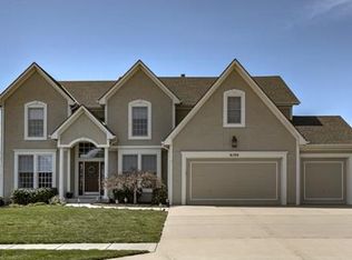 6190 NW Forest Dr, Kansas City, MO 64152