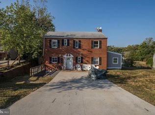 7012 Beacon Pl, Riverdale, MD 20737