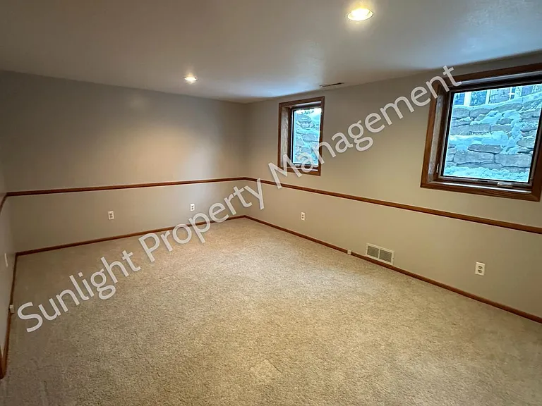 2940 Rimrock Rd #2 — Photo 20