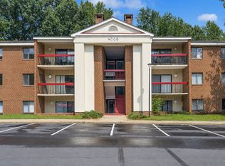 4003 Governors Sq APT 8, Williamsburg, VA 23188