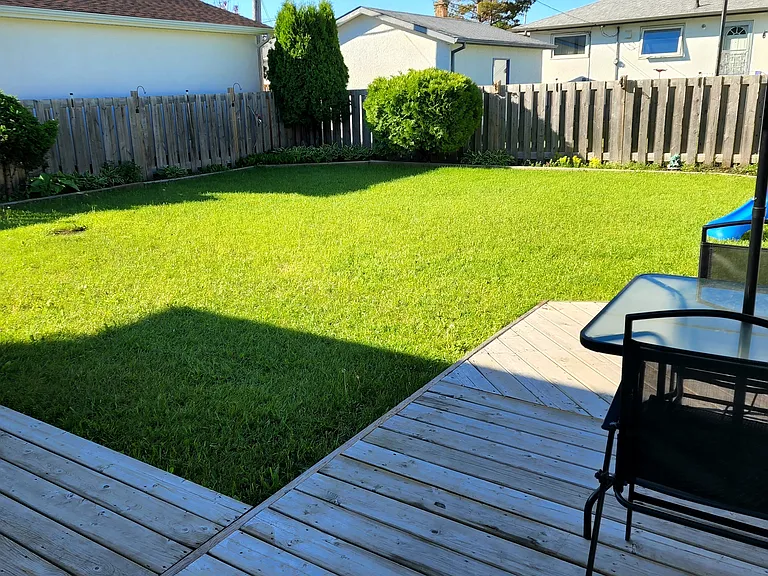 46 Arrowwood Dr S #1 — Photo 31