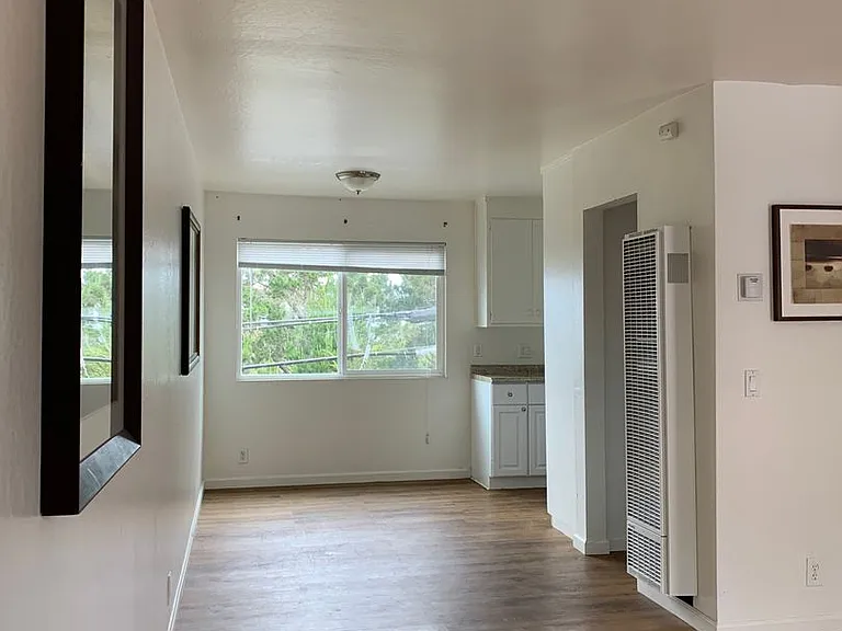 2835 David Ave — Photo 2
