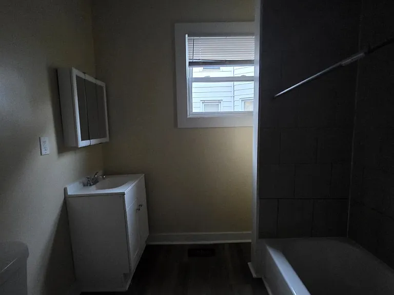 726 Elm St #B1 — Photo 6