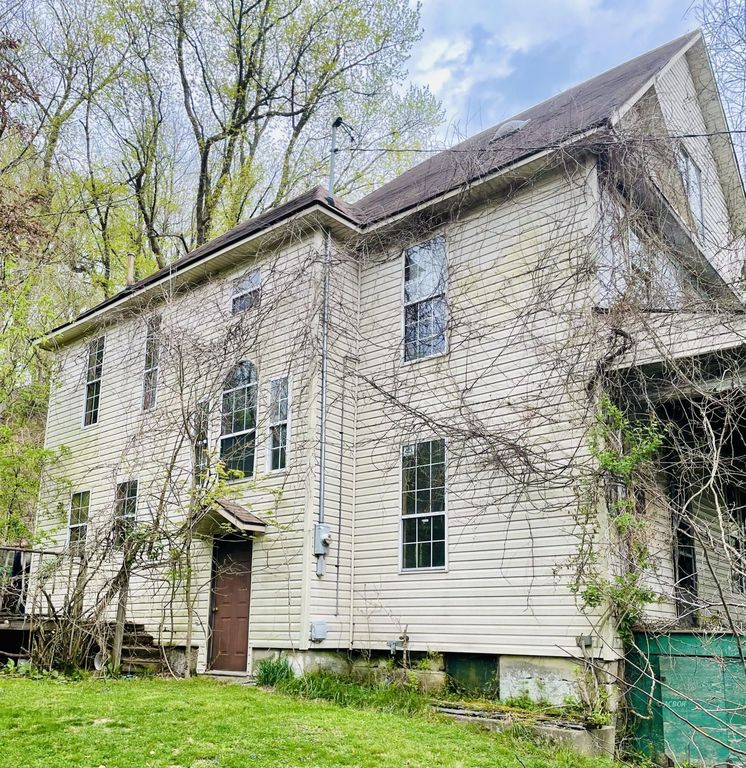 Real estate listing image