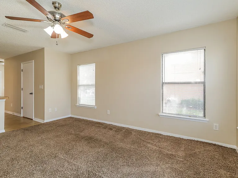 7753 Highchair Ln — Photo 7