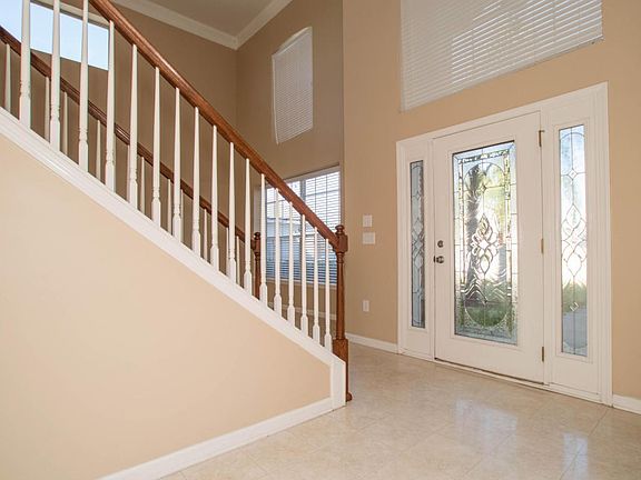 05 Glass Door Entry