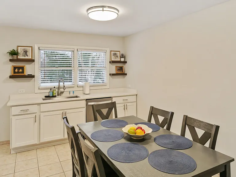 15647 W Birchwood Ln — Photo 12