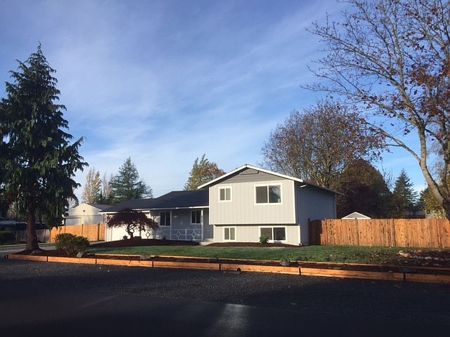 1st image of 12522 45th Dr NE