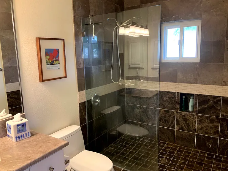 Downstairs full bath