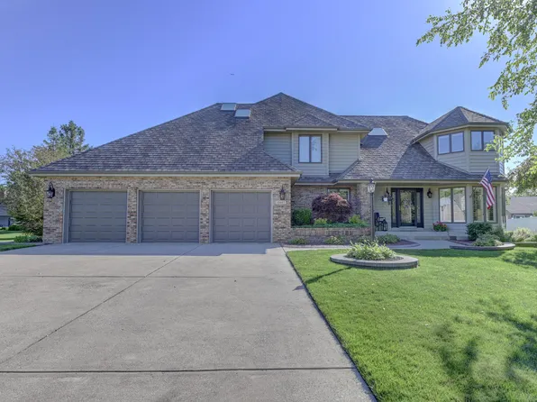 10405 Quail Ct, Munster, IN 46321