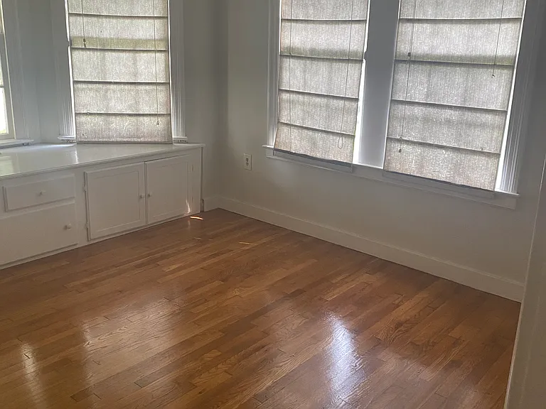 1809 Cherrydale Ave — Photo 3