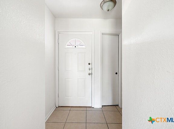 5th image of 4204 Lake Rd