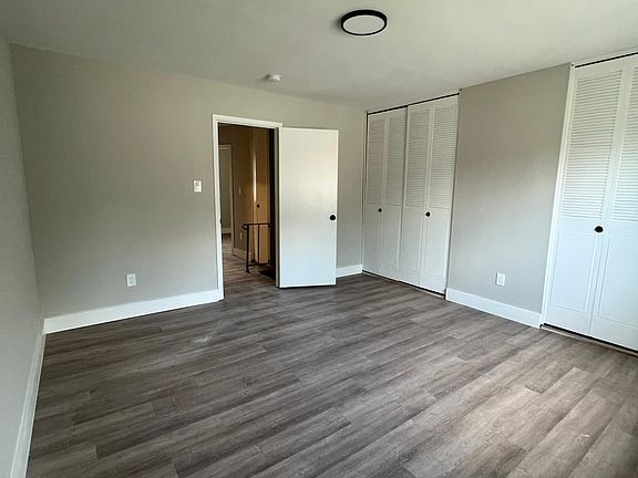 2nd image of 11794 Oak Manor Dr