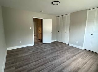 11794 Oak Manor Dr, Waldorf, MD