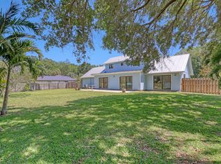 11078 Oak Way Circle, Palm Beach Gardens, FL 33410