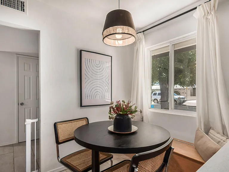 1024 W Georgia Ave — Photo 7