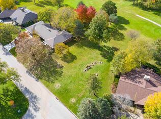 3550 Inverness Rd, Waterloo, IA 50701