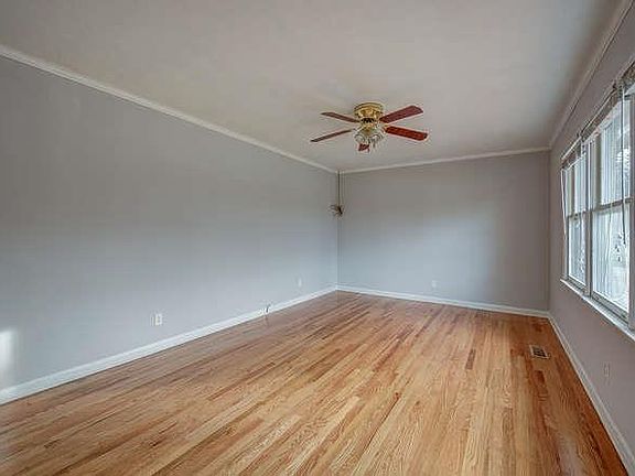 5th image of 3016 Arnold Dr