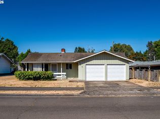 425 SW Laurel St, Junction City, OR 97448