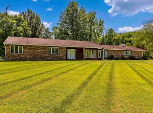 230 White Tail Rd, Murphysboro, IL 62966