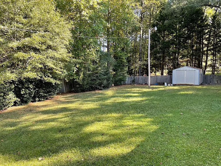 1180 Robinhood Rd — Photo 44