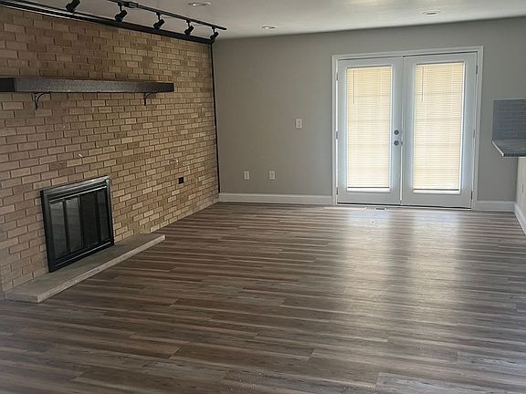 2nd image of 4526 Berquist Dr