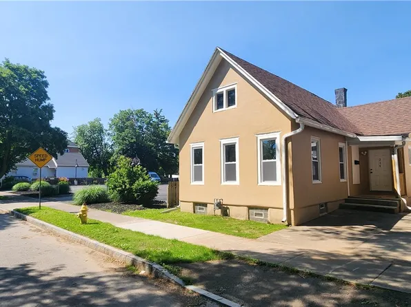 216 Lyndhurst St, Rochester, NY 14605