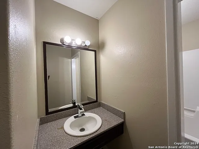 5922 Castle Hunt — Photo 10