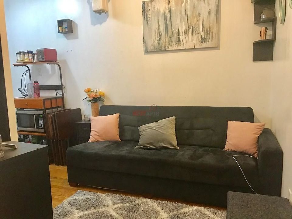1st image of 530 E 13th St APT 34