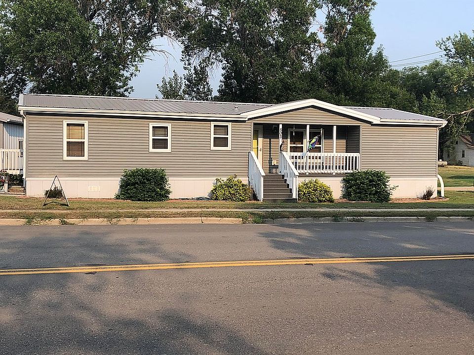 503 1st Ave N  East view