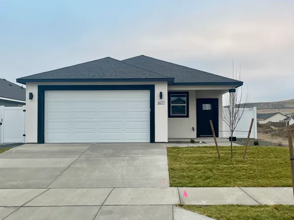 3677 Stardust St, Richland, WA 99352