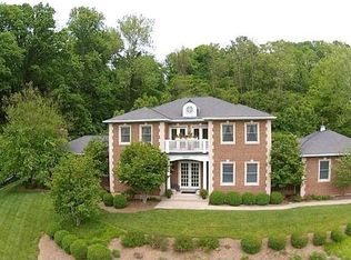 6040 Clough Pike, Cincinnati, OH 45244